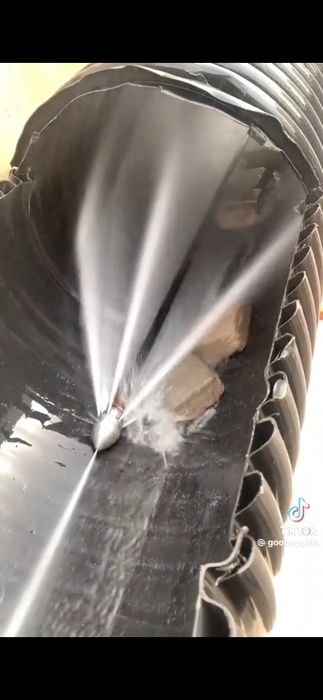 Гидродинамическая чистка канализации