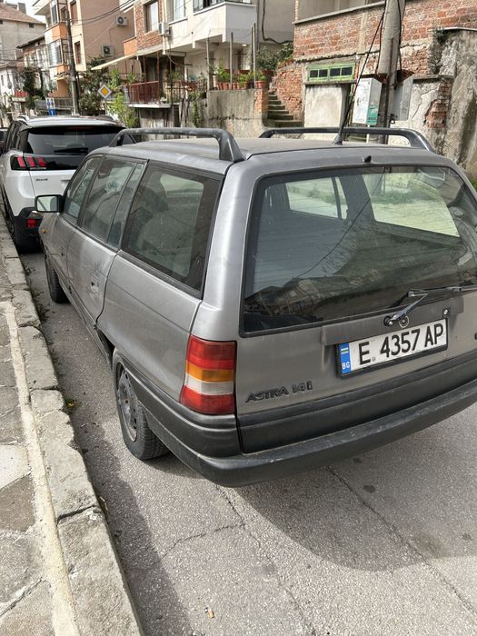 Опел астра Ф комби