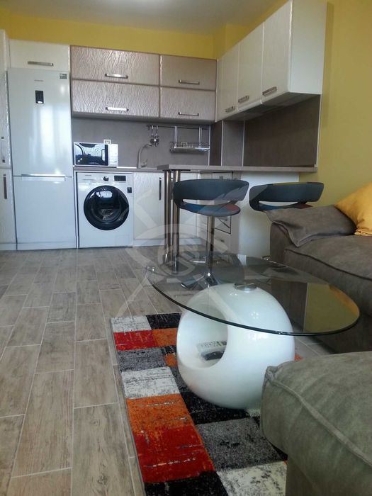 Дава се под наем Двустаен апартамент в Пловдив, Южен - 62 кв.м за 425 € - Снимка #5