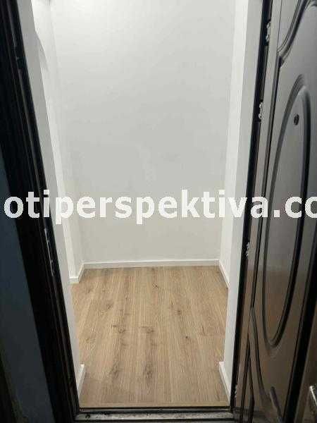 Продава се Двустаен апартамент в Пловдив, Тракия - 60 кв.м за 1046 €/кв.м - Снимка #8