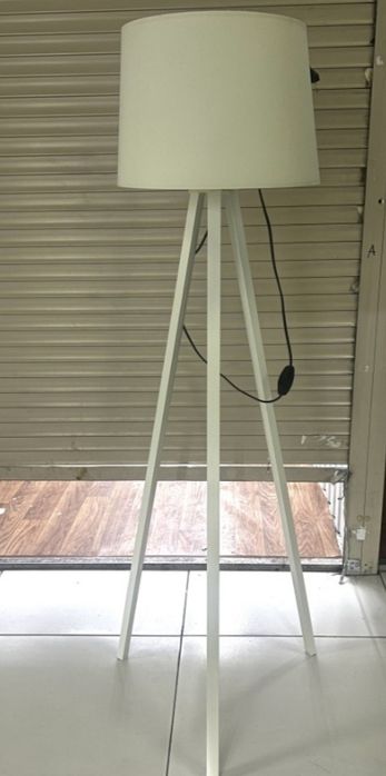 Торшер, напольная лампа