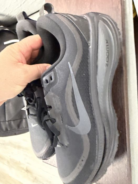 Adidasi nike vomero nr 42.5