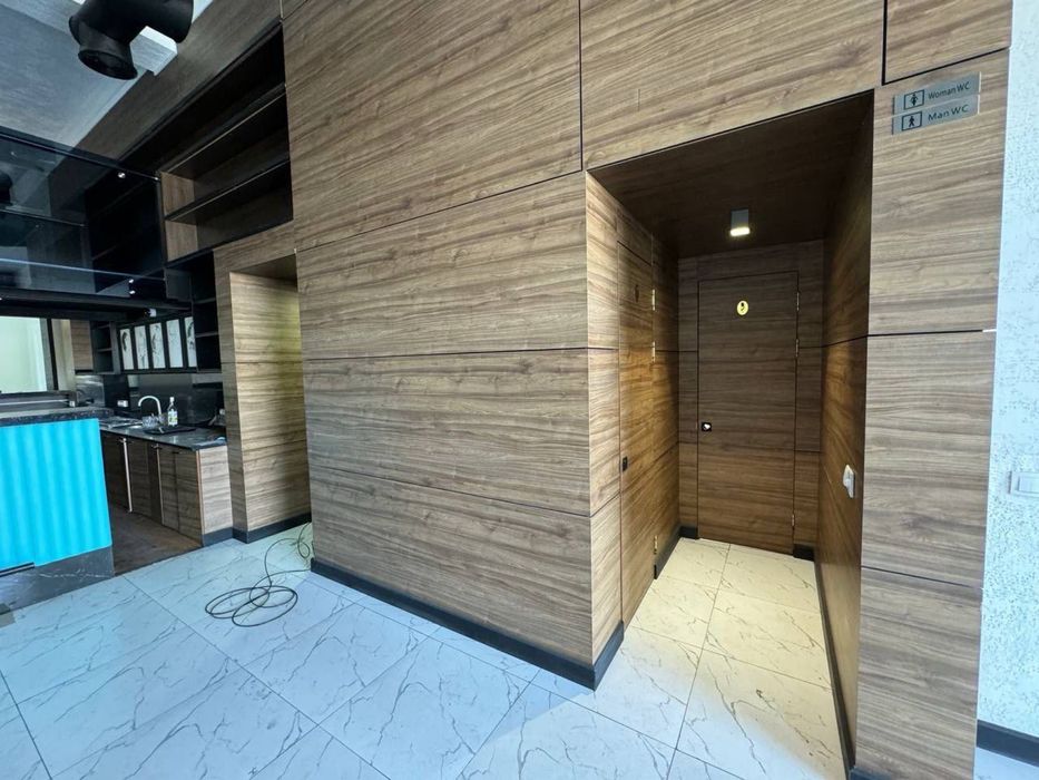 Новомосковская - Сдается в аренду помещение вдоль дороги 369м2