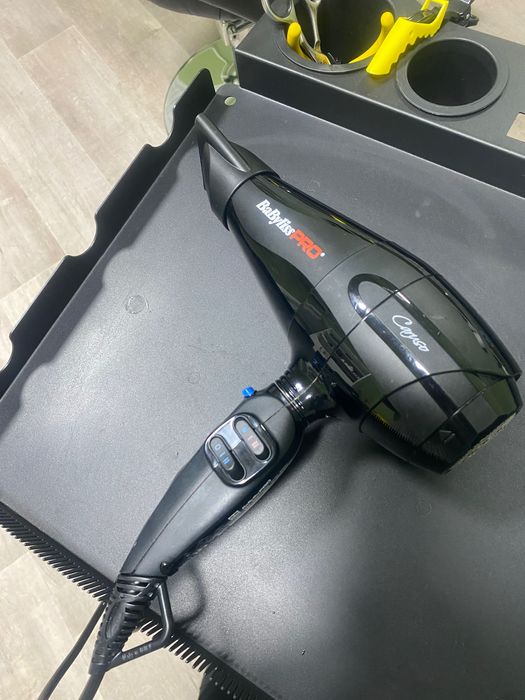 Продам фен и утюжок Babyliss pro