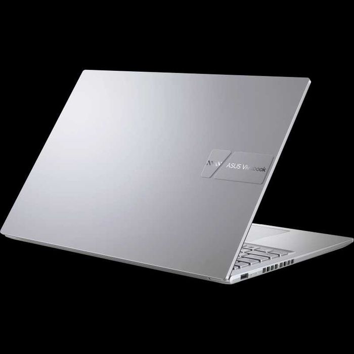 ASUS VIVOBOOK M1605Y Ryzen 5-7430 U / 8GB/512 GB/16.0 WUXGA IPS/SILVER