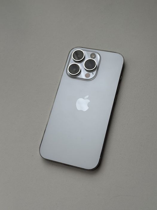Продам iphone 14 pro 256gb