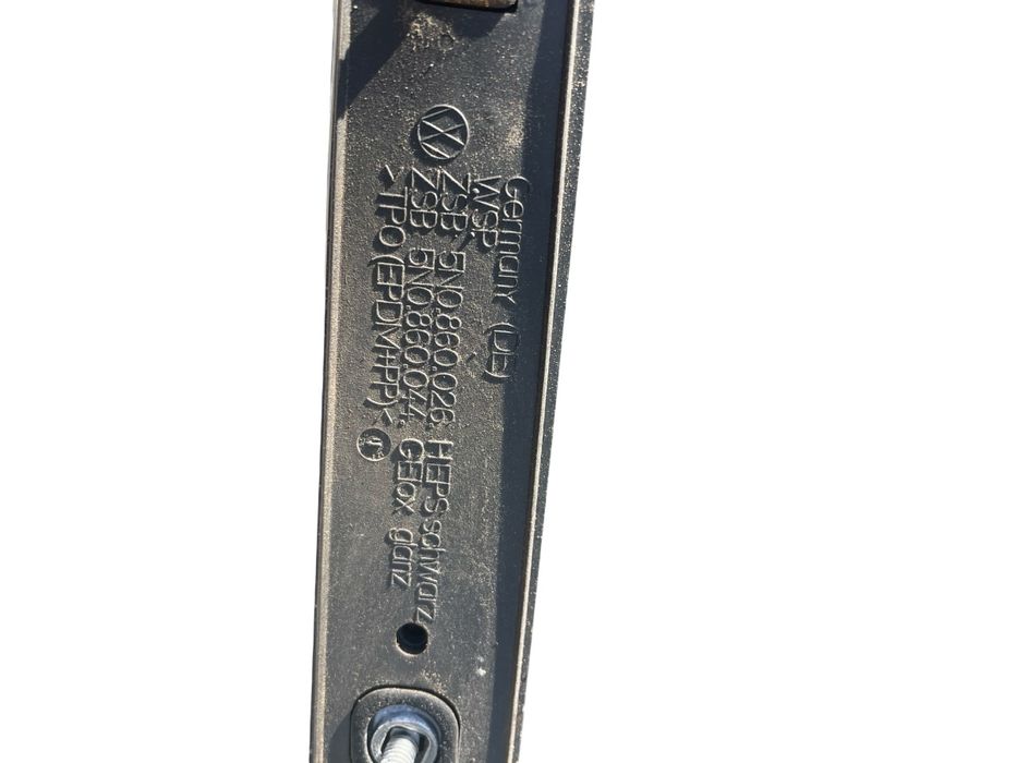 Set Bare Transversale Pentru Acoperis Volkswagen Tiguan 5N_ 2007 - > 5