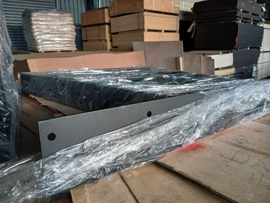 Метални крака за маса