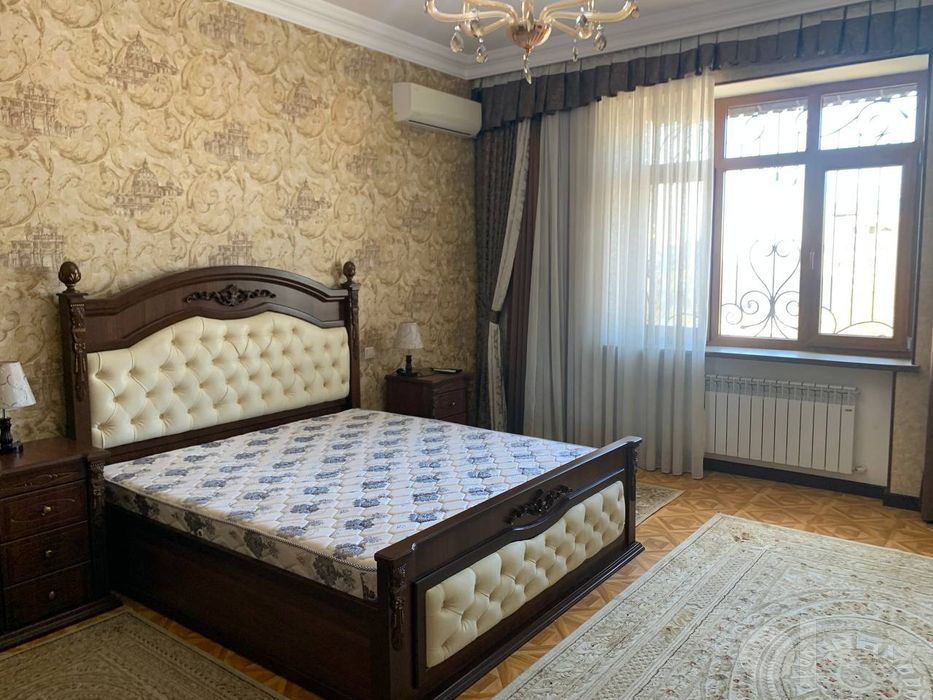 Габус. 4Х комнатная. 200м2. Саида Барака ул. Мирабадский район.