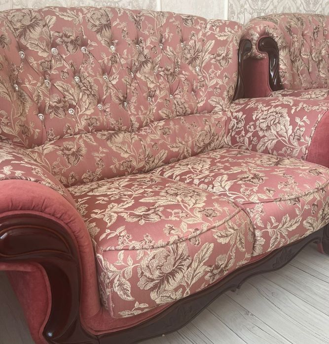 Срочно продам мягкую мебель