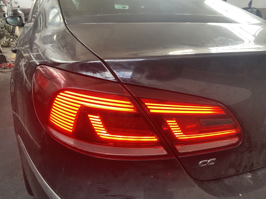 Stop aripa haion stanga dreapta passat cc facelift 2013