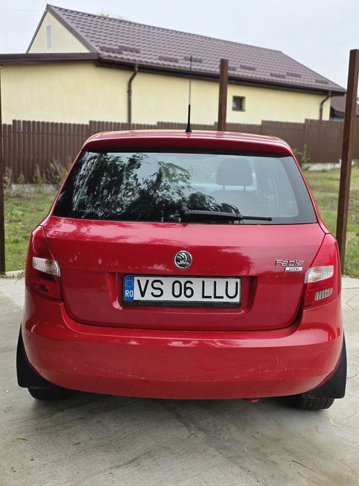 SKODA Fabia 2011 — imagine 4