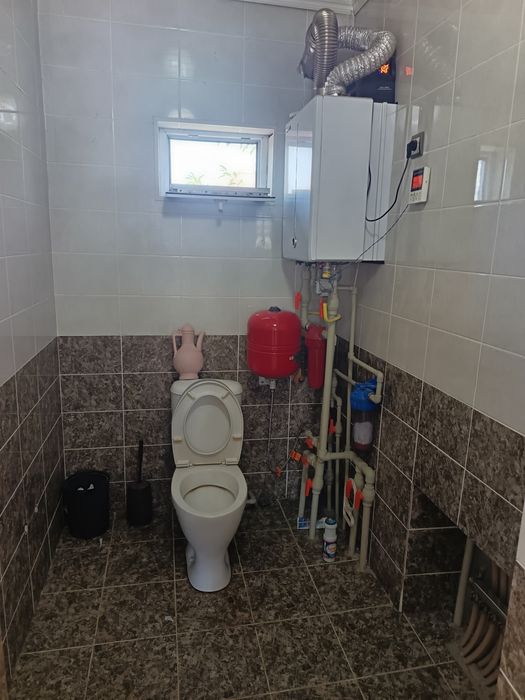 Үй сатылады, өте жақсы сапада салынған