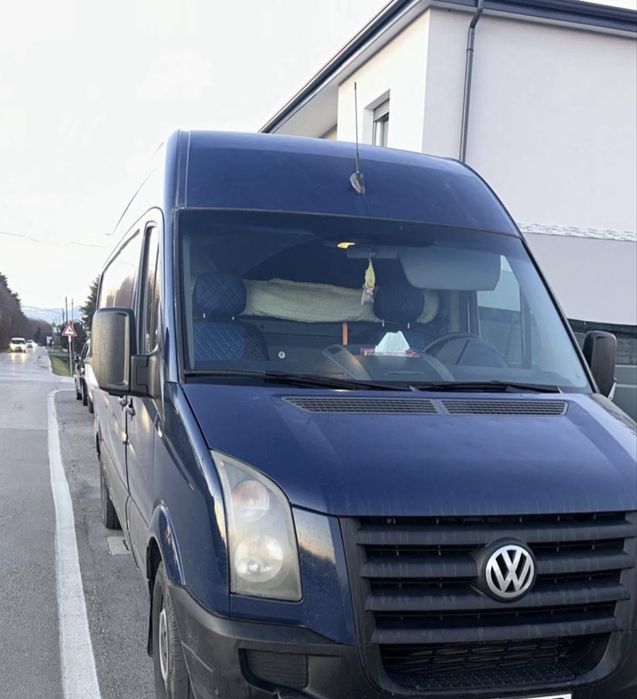 Inchiriez  duba cu sofer sau fara plus autoturisme