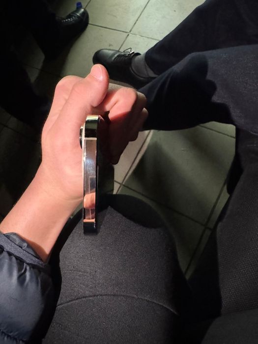 Айфон 14про макс срочно срочно