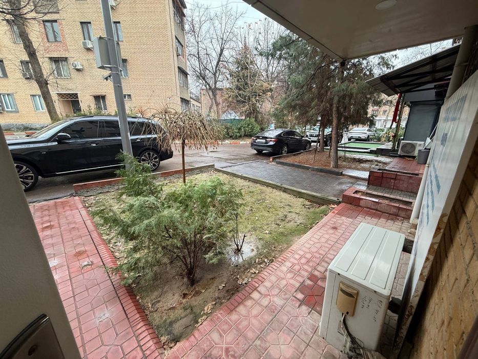 сдаётся аренда под офис либа под бизнес мирза улугбек ц1