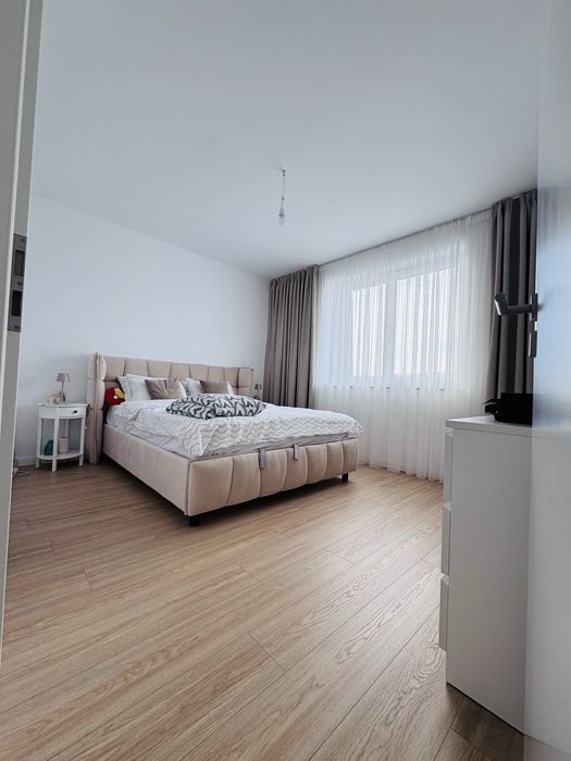 Apartament 3 camere de vânzare | 59 mp + balcon 9 mp + parcare + boxă de depozitare