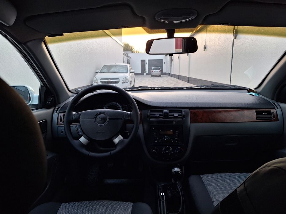 Lacetti 1.8 2013