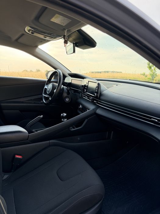 Hyundai Elantra Highway
