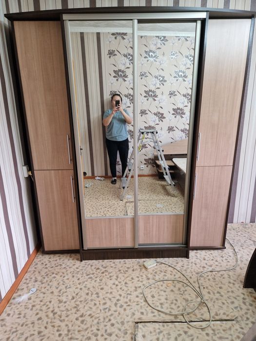 Продам  спальный  гарнитур
