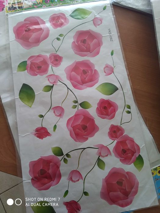 Декор на кафель, стену. Вышивка.