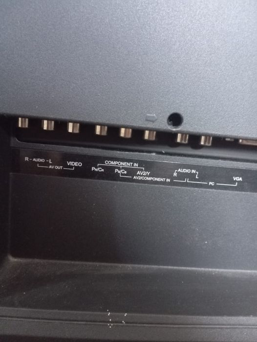 Продам телевизор жк