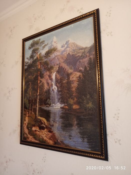Продам картину вышивка крестиком