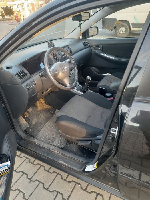 Toyota Corolla recent înmatriculată