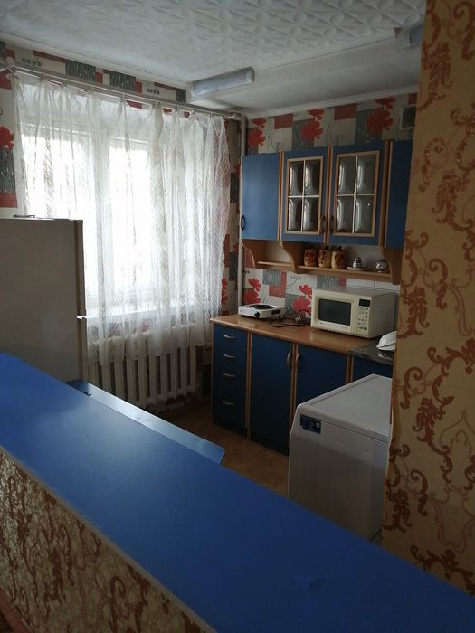 1ком.центр,р-н мед. Академии
