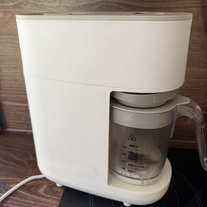 TOMMEE TIPPEE Уред за готвене на пара и блендер QUICK COOK