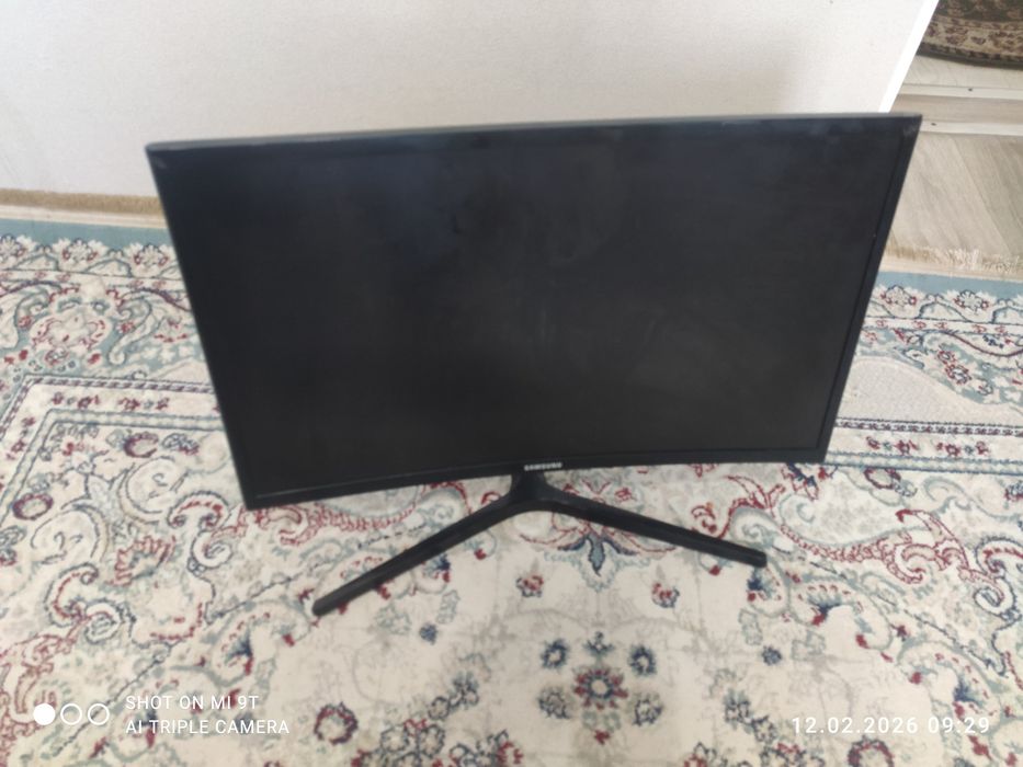 Монитор Samsung 144 Гц (FHD)