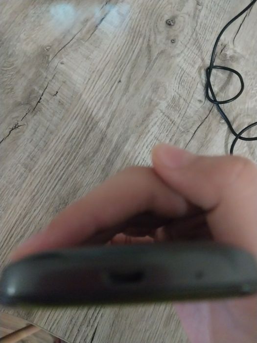 Обменяю Samsung galaxy Gio
