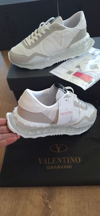Мъжки маратонки обувки сникърси   Valentino