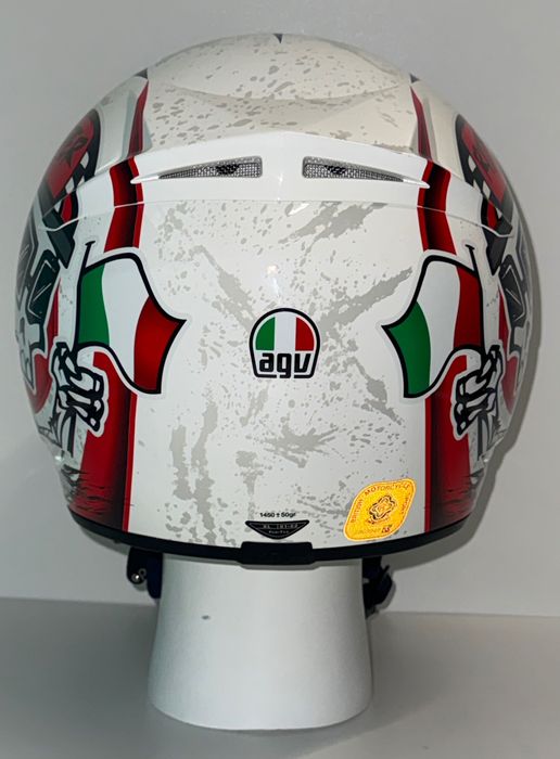 Каска за мотор AGV K3 размер XL в неразличимо от ново състояние.