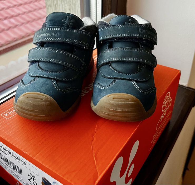 Biomechanics marime 25