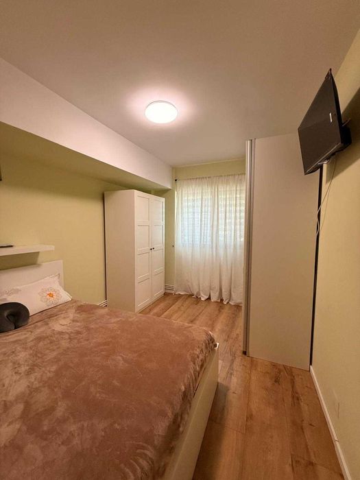 Nou pe piata! Apartament 2 camere, balcon, AC , loc de parcare, bloc nou- persoana fizica