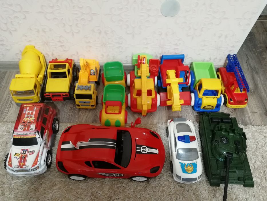 Машинки для мальчика
