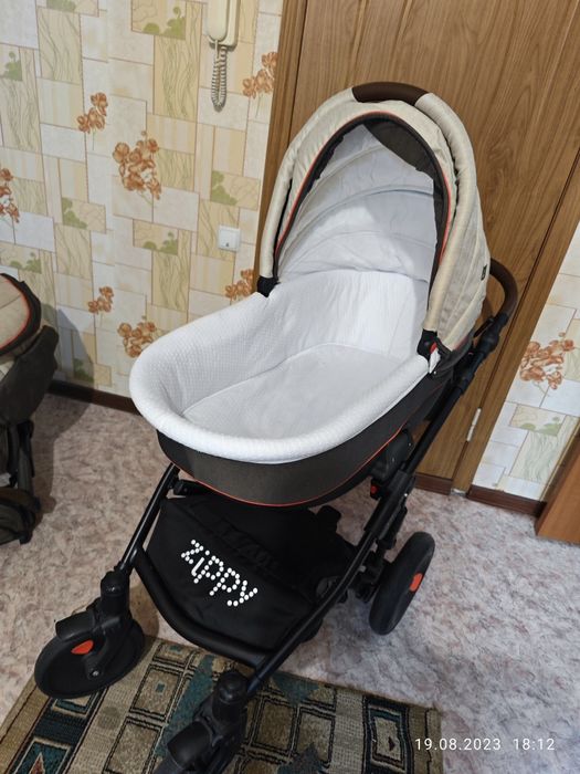 Коляска Tutis Zippy