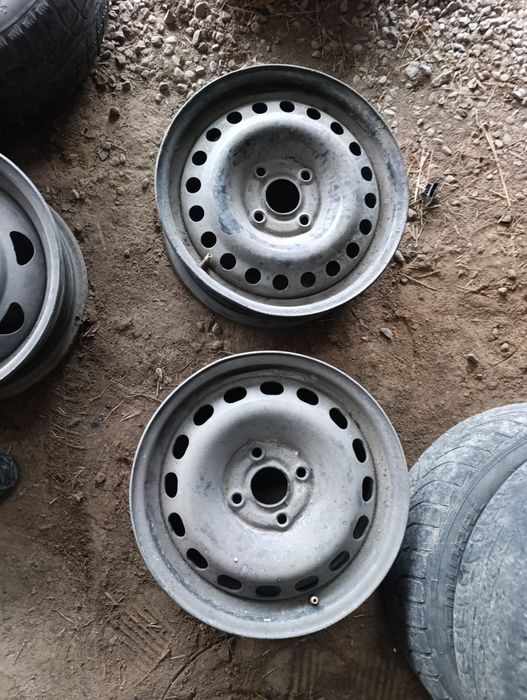 Диски ауди штамп