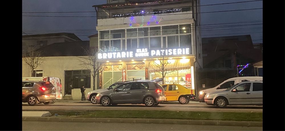 !Spatiu Comercial! De inchiriat