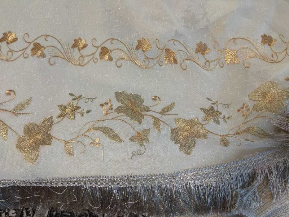 Продам тюль в отличном состоянии