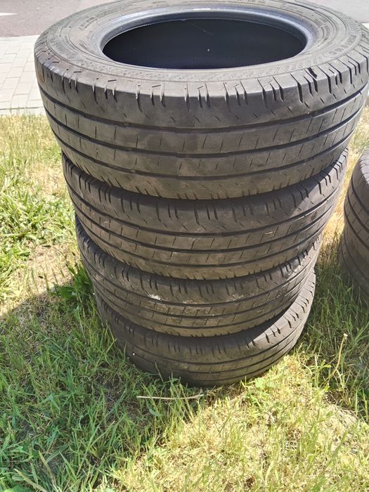 Cauciucuri  C   205/65/16 și 215/60/17