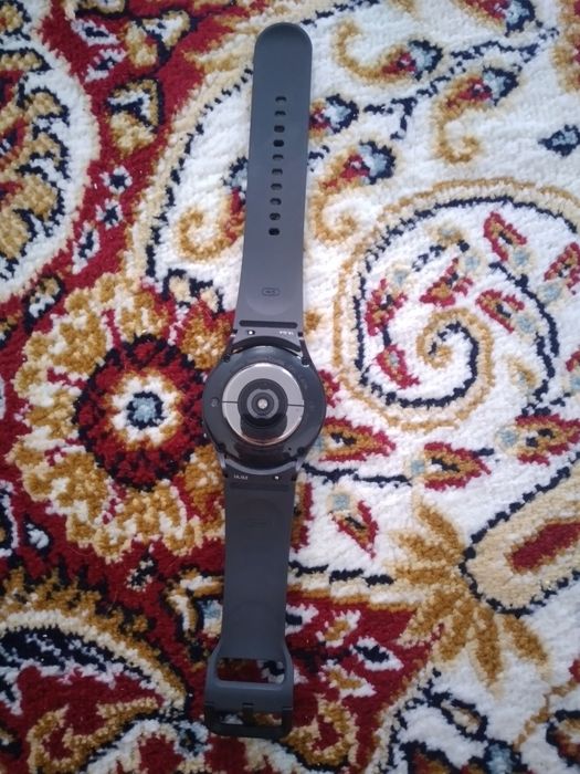 Продам самсунг вотч 5