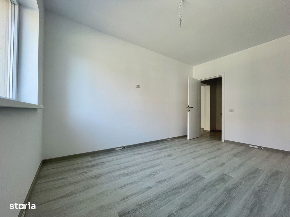 Studio 50 mp, 74 240 euro, parcare inclusă, DEZVOLTATOR.