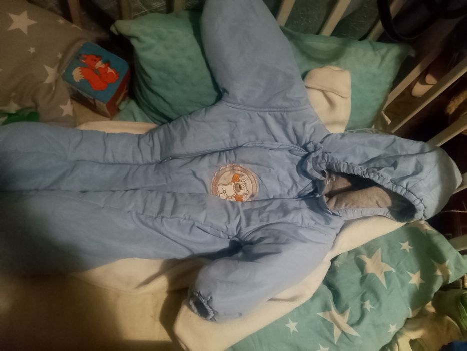 Продам детские вещи