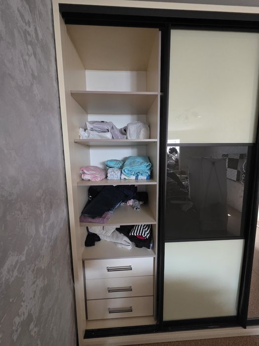 Шкаф купе очень вместительный