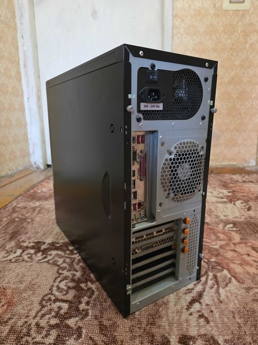 Свой игровой ПК GTX 1070 8Gb, 16Gb, 700 Вт
