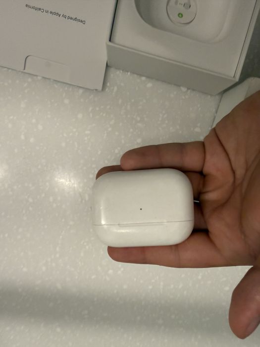 AirPods generation 2