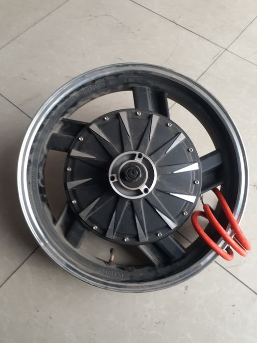 Elektroni bayk diska mator