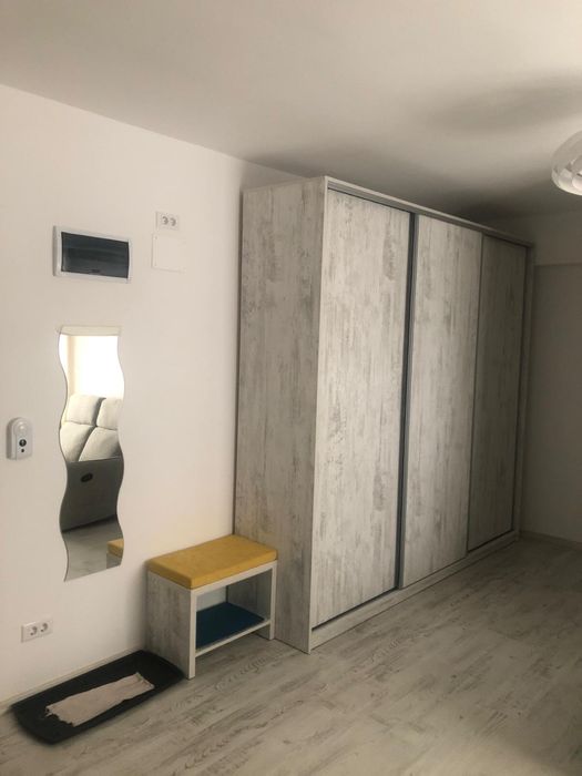 Garsonieră de închiriat